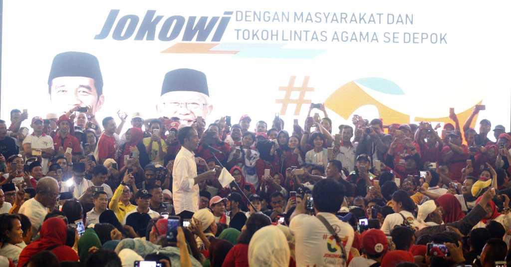 Kampanye di Depok, Jokowi Singgung Hoax PKI dan Larangan Azan