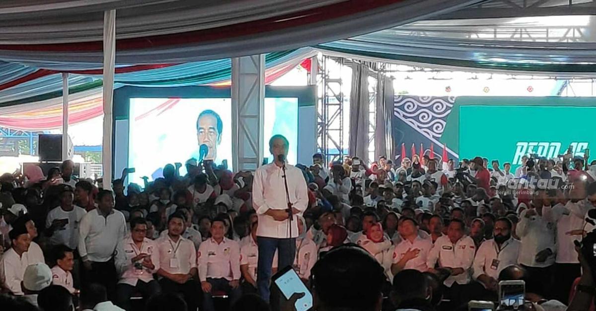 Kampanye di Bogor, Jokowi Pamerkan Tol Bocimi