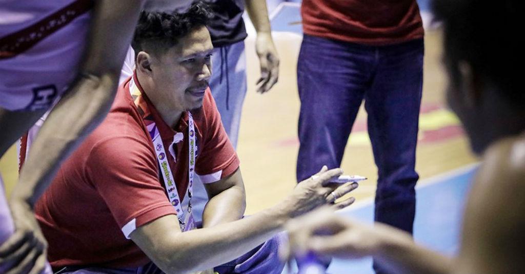 Resmi, Cacing Latih Timnas Basket Indonesia