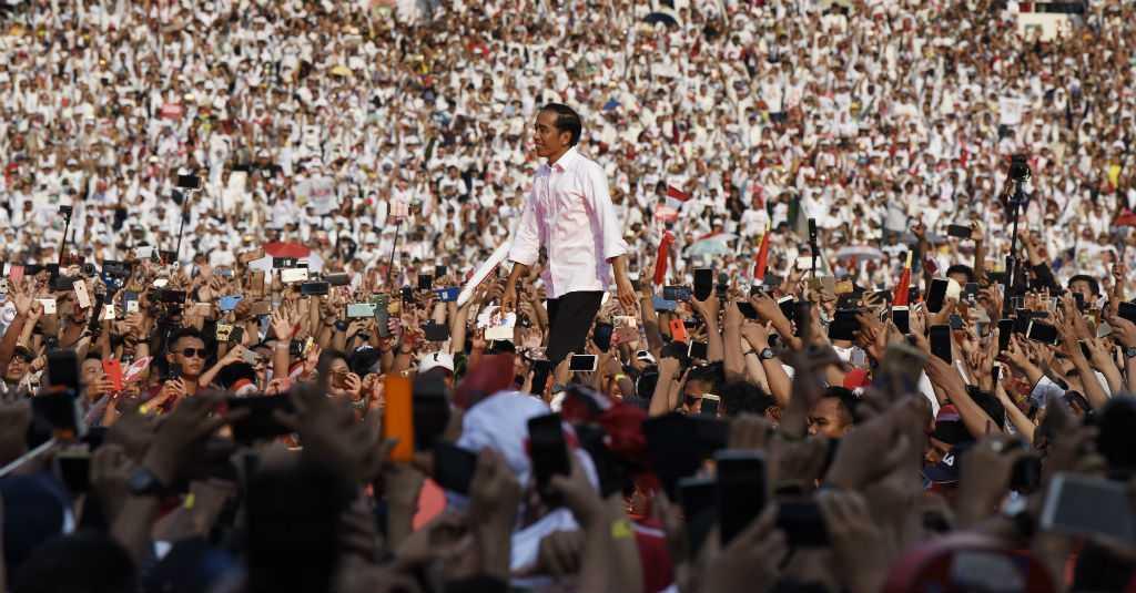Menunggu Kejutan Jokowi di Debat Terakhir