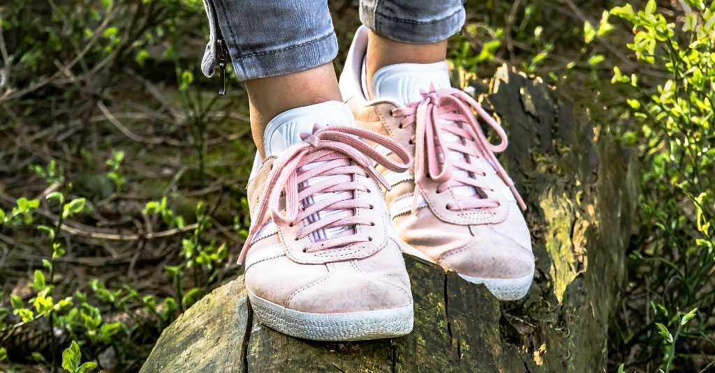 5 Tips Memilih Alas Kaki yang Baik untuk Kesehatan