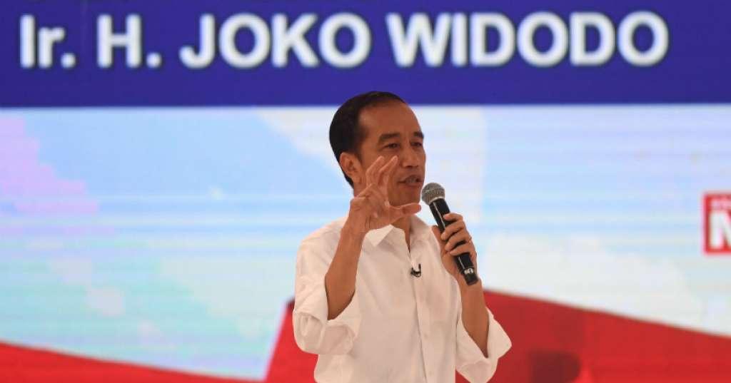 Hasil Exit Poll LSI Denny JA: Jokowi-Ma'ruf Raup 56,4 Persen Suara