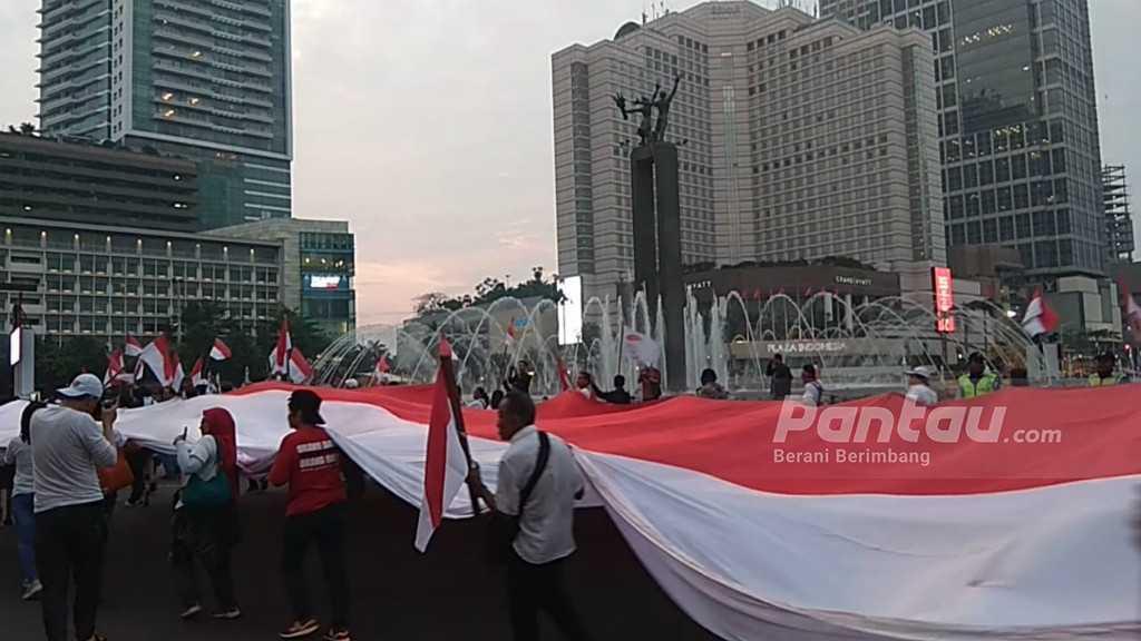 Jokowi Menang Versi Quick Count, Pendukung Berpesta di Bundaran HI