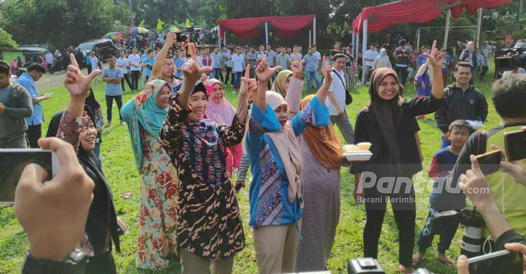 Prabowo Diteriaki 'Presiden' di TPS Tempatnya Mencoblos