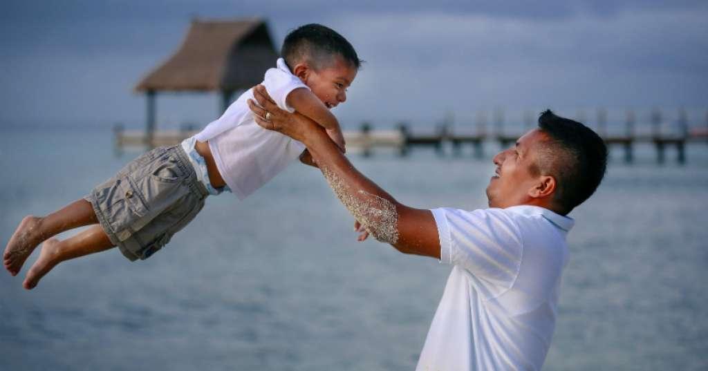 Ayah dan Bunda, Bermainlah dengan Anak Anda untuk Hilangkan Stres