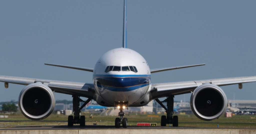 Sebelum 'Terbang', Ketahui Perbedaan Penerbangan Langsung dan Nonstop