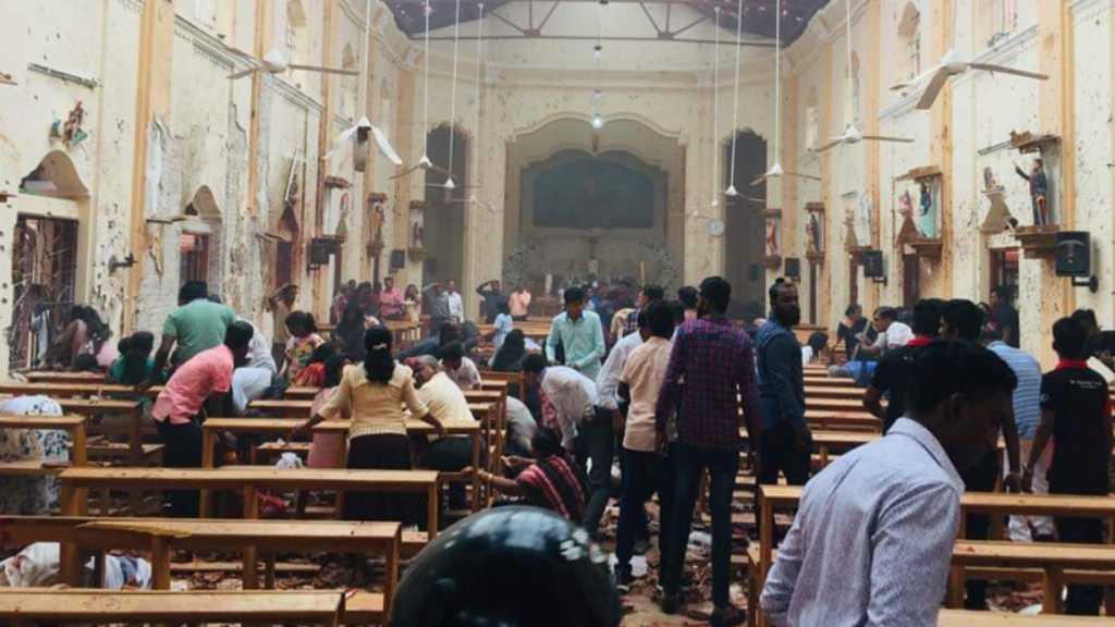 Perayaan Hari Paskah di Sri Lanka Diwarnai Ledakan di 2 Gereja