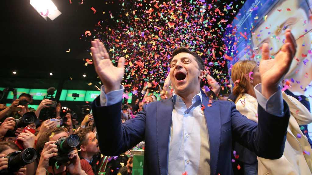 Wow! Komedian Zelensky Menang Pilpres Ukraina, Petahana Mengaku Kalah
