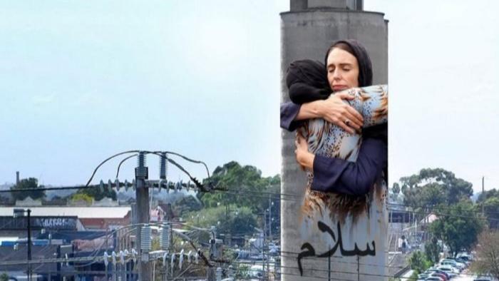 Ketika Foto Jacinda Ardern Dimaknai Sumber Toleransi dan Kedamaian