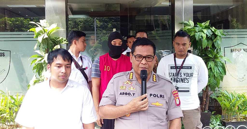Polisi Limpahkan Tersangka Skimming ATM Ramyadjie ke Kejari Jaksel