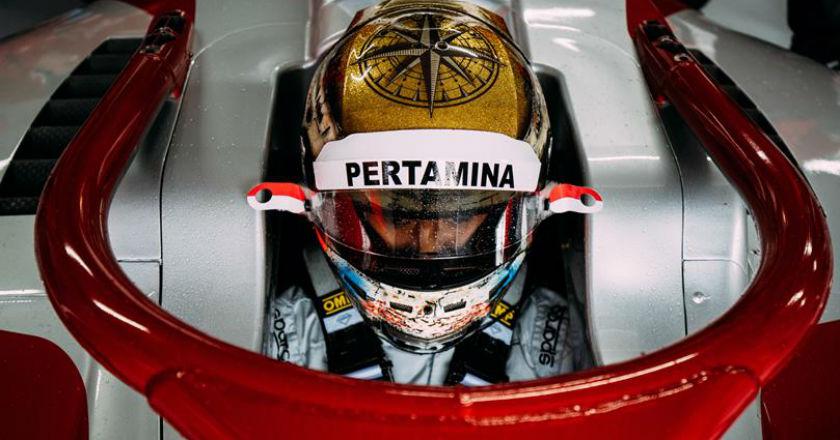 Sean Gelael Berhasil Raih Poin di GP Azerbaijan