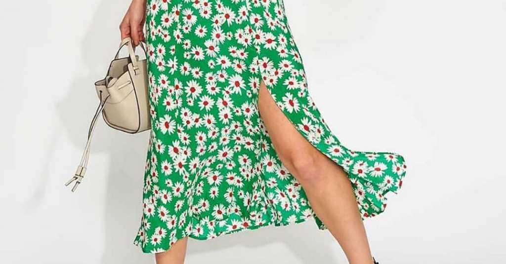 Midaxi Tren Fashion yang Menawarkan Romantisme dan Gaya Feminin