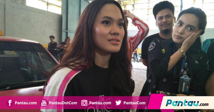 Jonatan Christie Selebrasi Buka Baju, Sheryl Sheinafia : Supaya Enggak Masuk Angin