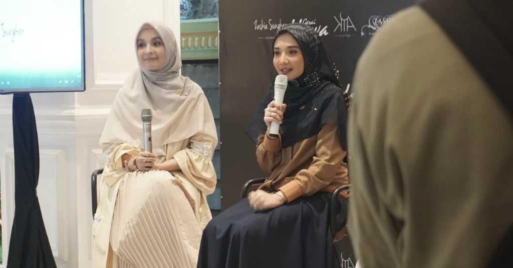 Jelang Ramadhan, Zaskia dan Shireen Luncurkan Karya Busana Terbaru