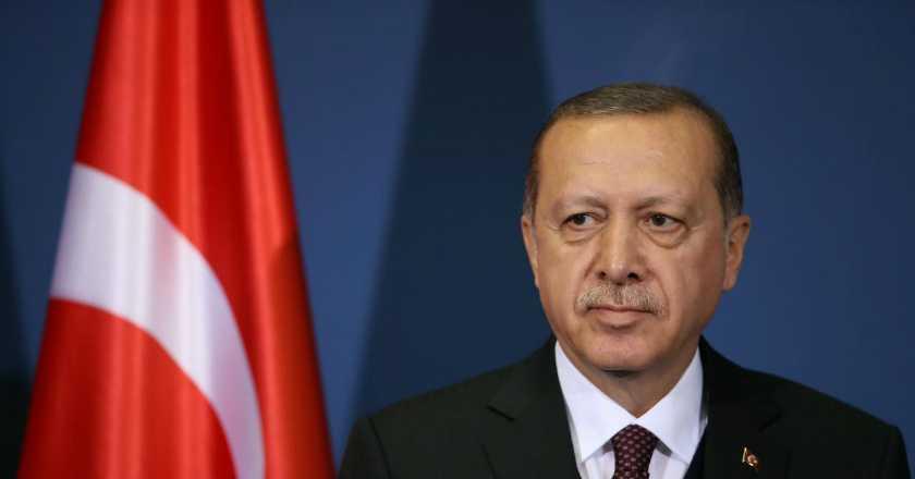 Presiden Erdogan Kutuk Upaya Kudeta Nicolas Maduro di Venezuela