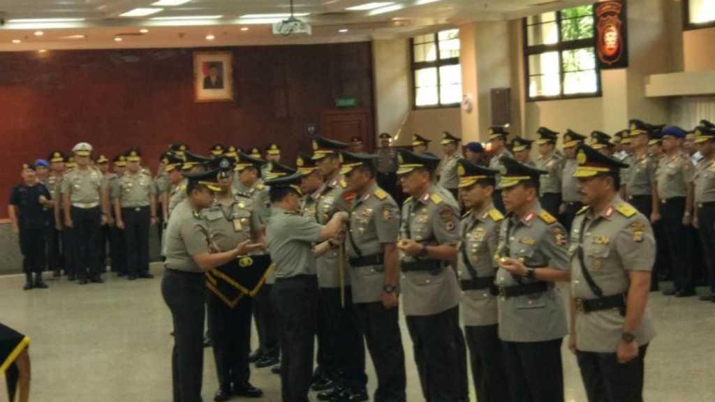 Kapolri Pimpin Upacara Sertijab Sejumlah Kapolda