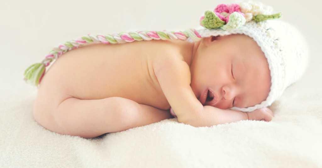 Terungkap! Tempat Tidur Empuk Penyebab Kematian Mendadak pada Bayi