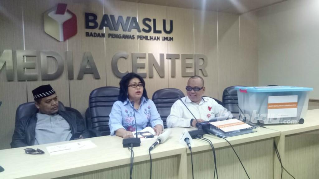 Tim IT Prabowo-Sandi Laporkan Kesalahan Input Situng KPU ke Bawaslu