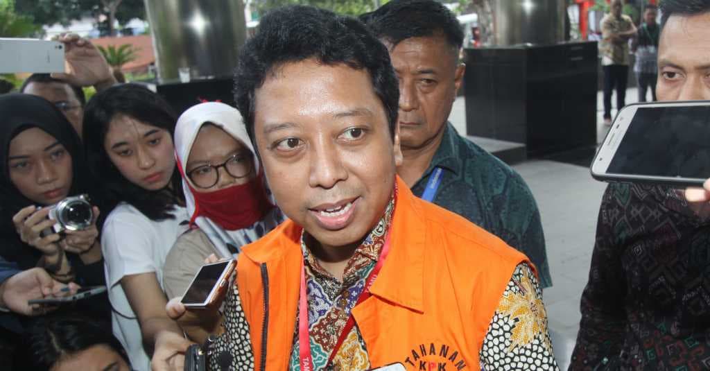 KPK Perpanjang Masa Penahanan Romahurmuziy