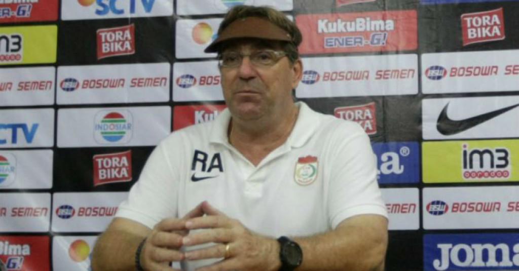 Resmi Tukangi Persib Bandung, Robert Rene Pasang Target Juara Liga 1