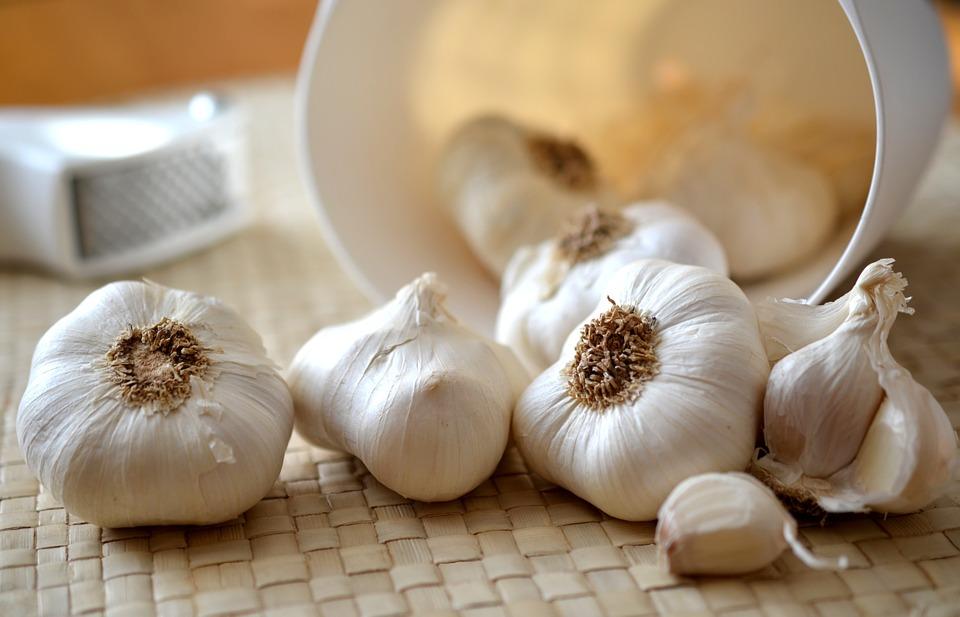 Jelang Puasa Harga Bawang 'Ngamuk', Naik Nyaris Rp5.000 per Kilogram