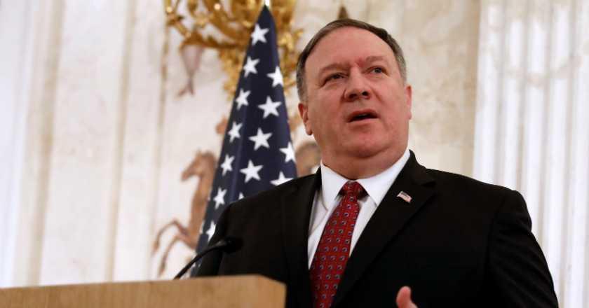 Pompeo Klaim Semua Tindakan AS di Venezuela Bersifat Sah
