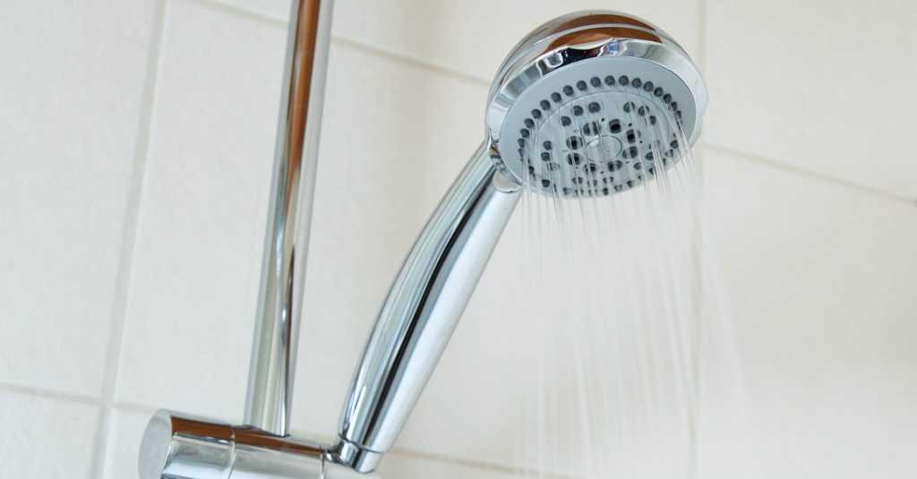 Hindari Mandi dengan Air Hangat Saat Berpuasa