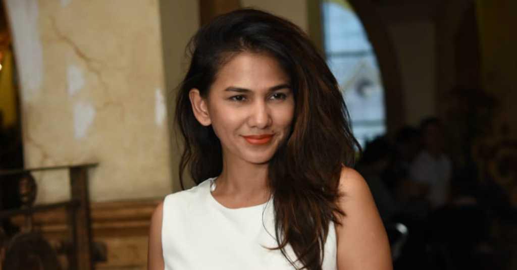 Main Sinetron Striping, Nova Eliza Ajak Anak Buka Bersama di Loksyut