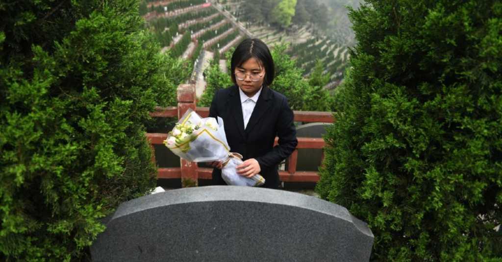 5 Profesi Aneh yang Muncul karena 'Malasnya' Konsumen di China