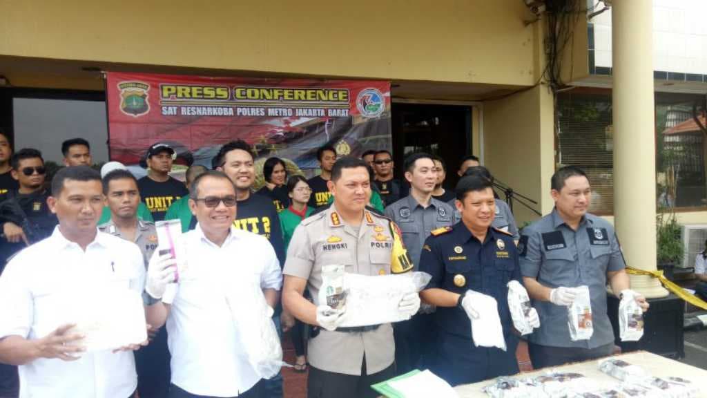 Polisi Kembali Gagalkan Penyelundupan 28 Kg Sabu dari Amerika Serikat