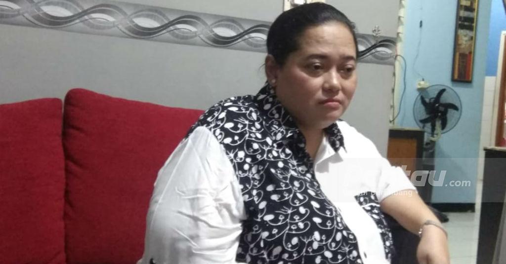 Ramal Penyakit Cinta Penelope, Mbak You Cari Panggung?