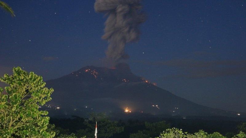 Pasca Erupsi Gunung Agung, Warga Diminta Hindari Zona Bahaya