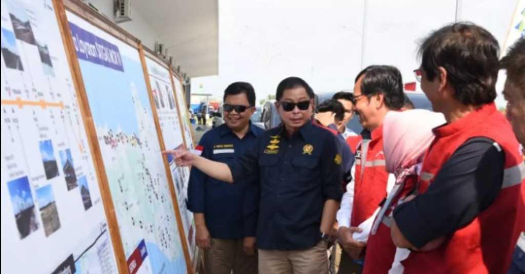Cek Kesiapan BBM, Menteri Jonan Kasih Saran ke Pemudik yang Lewat Tol