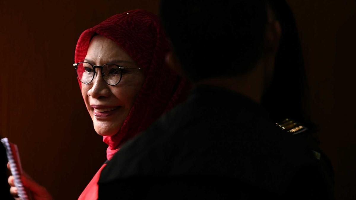 Ratna Sarumpaet Kaget Foto Lebamnya Viral di Media Sosial