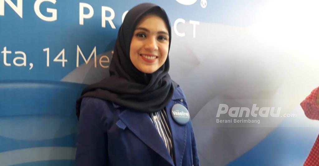 Cara Nycta Gina Jaga Kesehatan Kulit Anak dan Keluarga di Bulan Puasa