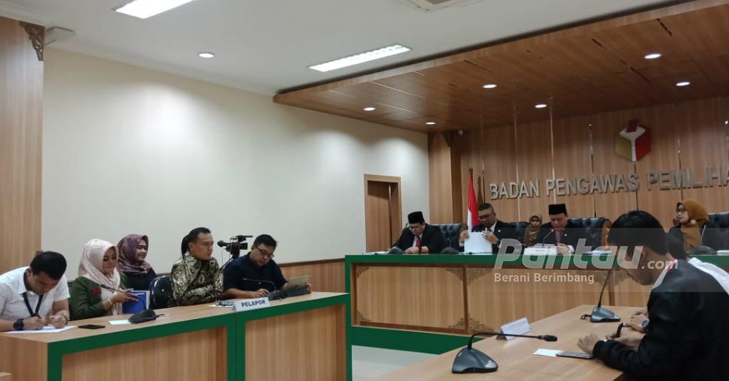 Bawaslu Putuskan KPU Langgar Prosedur Administrasi Lembaga Quick Count