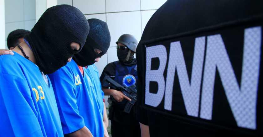 Modus Baru, BNN Sita 300 Kg Ganja Disembunyikan di Karung Limbah Medis