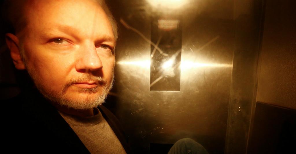 Swedia Terbitkan Surat Penangkapan Julian Assange Soal Pemerkosaan