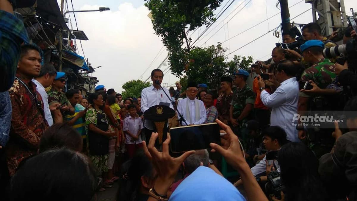 Janji Manis Jokowi saat Deklarasi Kemenangan di Kampung Deret Jakarta