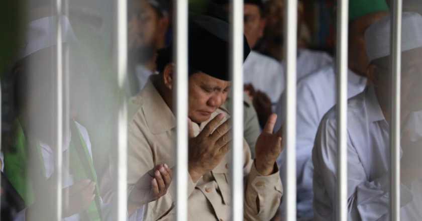 Ada Aksi Massa, Hashtag #TangkapPRABOWO Jadi Trending Topic Dunia