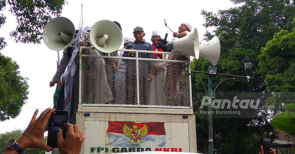 Amien Rais: Semoga Pelaku Penembakan Massa Bukan Orang Resmi Polri