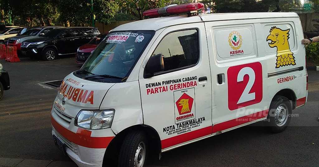 Ini Kata Arsari Pratama Soal Ambulans Pengangkut Batu di Aksi 22 Mei
