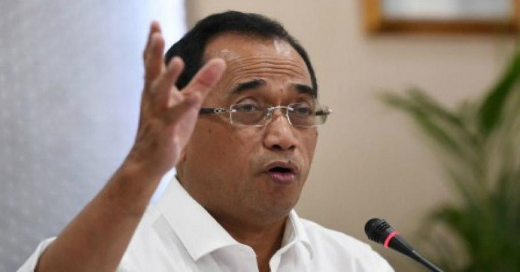 Menhub Budi Himbau Pemudik Istirahat di Rest Area Cirebon dan Brebes