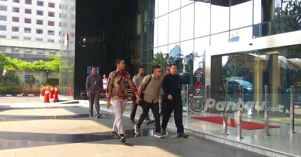 5 dari 7 Orang yang Terjaring OTT di NTB Tiba di Gedung KPK