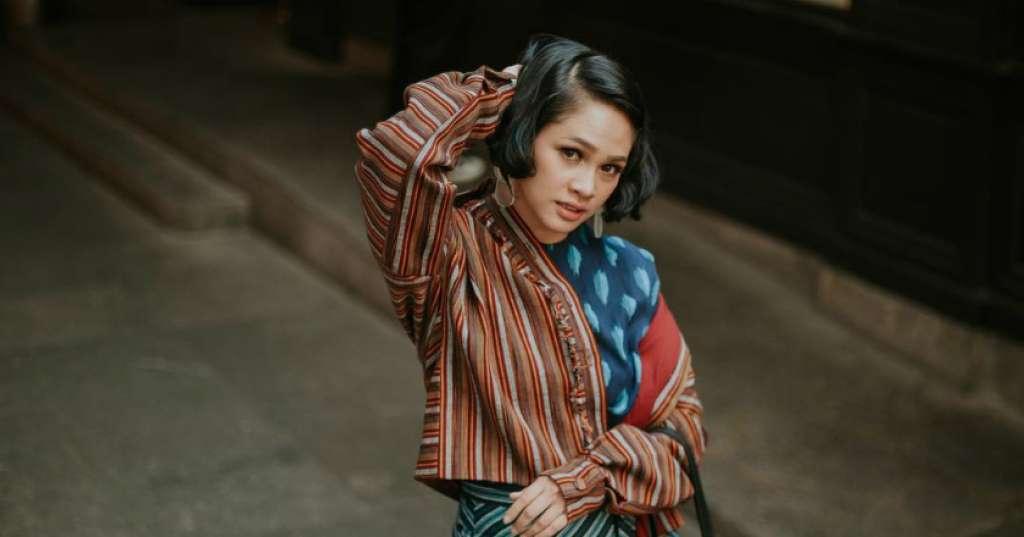 Andien Sampaikan Kejujuran Cinta Lewat Video Klip 'Biru'