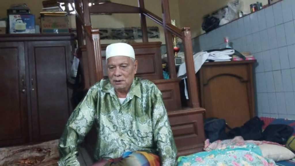 Jemaah Tarekat Naqsabandiyah Malam Ini Sudah Takbiran, Besok Lebaran