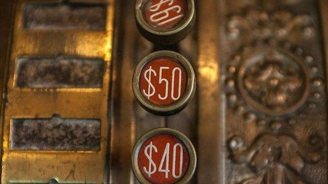 Melacak Asal-usul Simbol Dolar Amerika Serikat yang Katanya.....