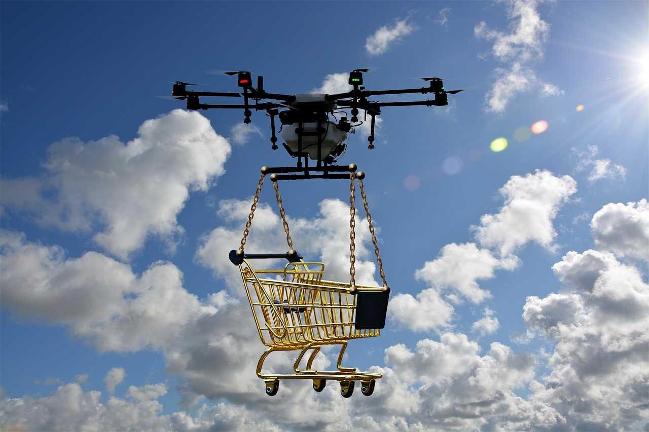 Tinggal Menghitung Bulan, Amazon Kirim Barang dengan Drone