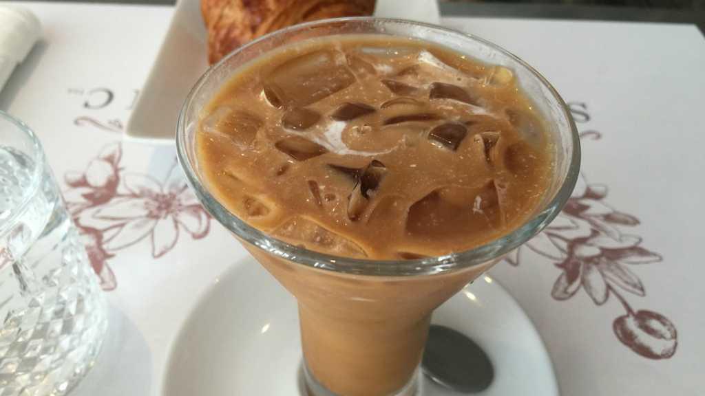 Tips Bikin Es Kopi Susu Kekinian ala Cafe dengan Bahan Rumahan