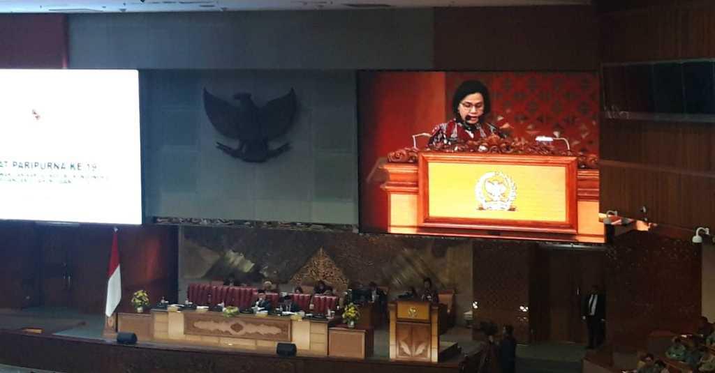 Sri Mulyani Pamer Kartu Pra-Kerja Depan Anggota Dewan, Apa Hebatnya?